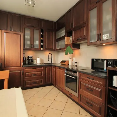 Apartament Z Ogrodem I Grillem. 아파트 그단스크