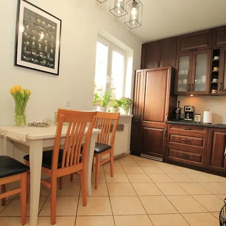 Apartament Z Ogrodem I Grillem. 아파트 *